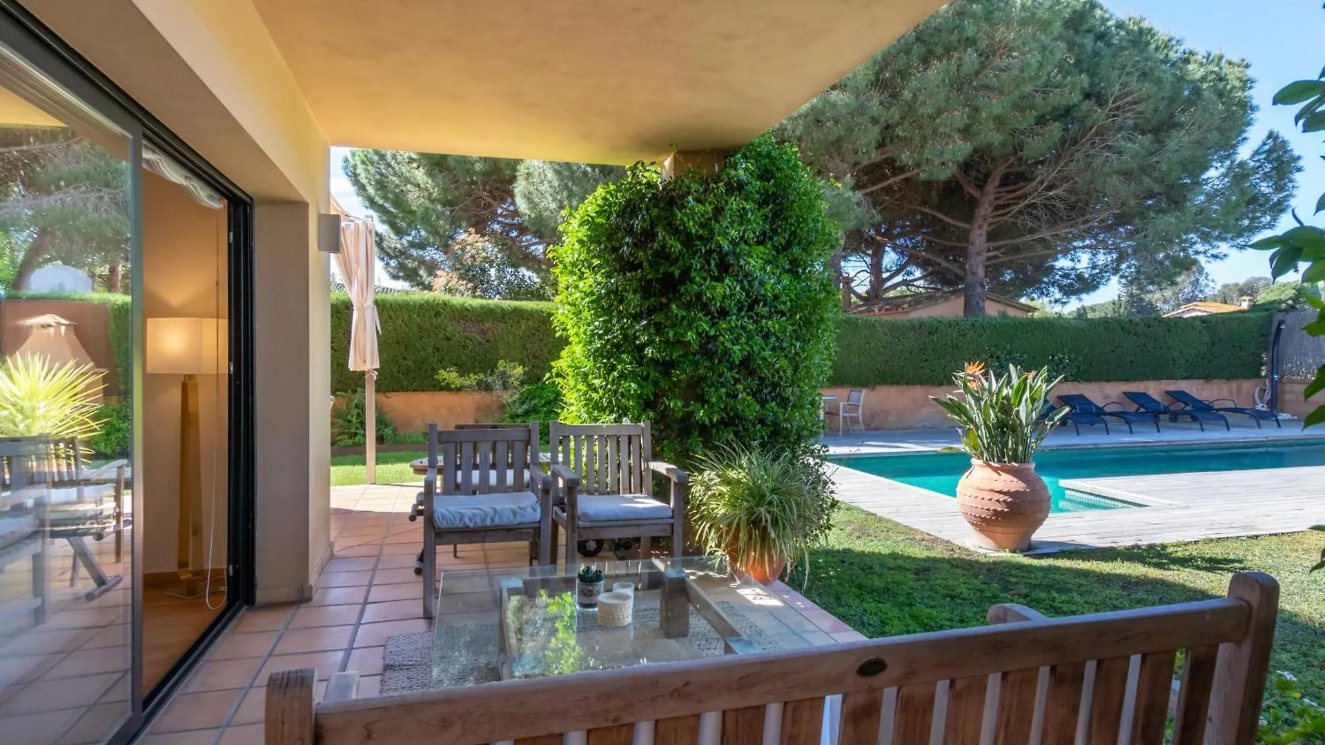 Preciosa Villa En La Costa Brava Montrás スペイン